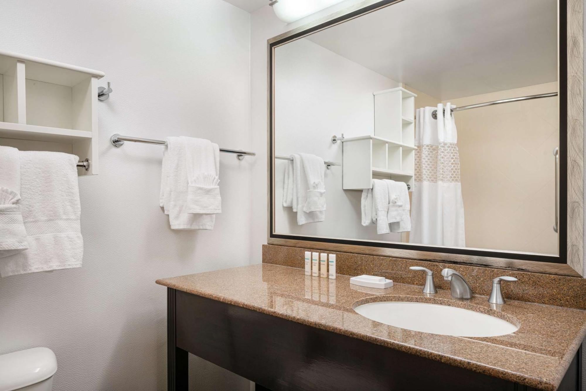 Hampton Inn Loveland Dış mekan fotoğraf
