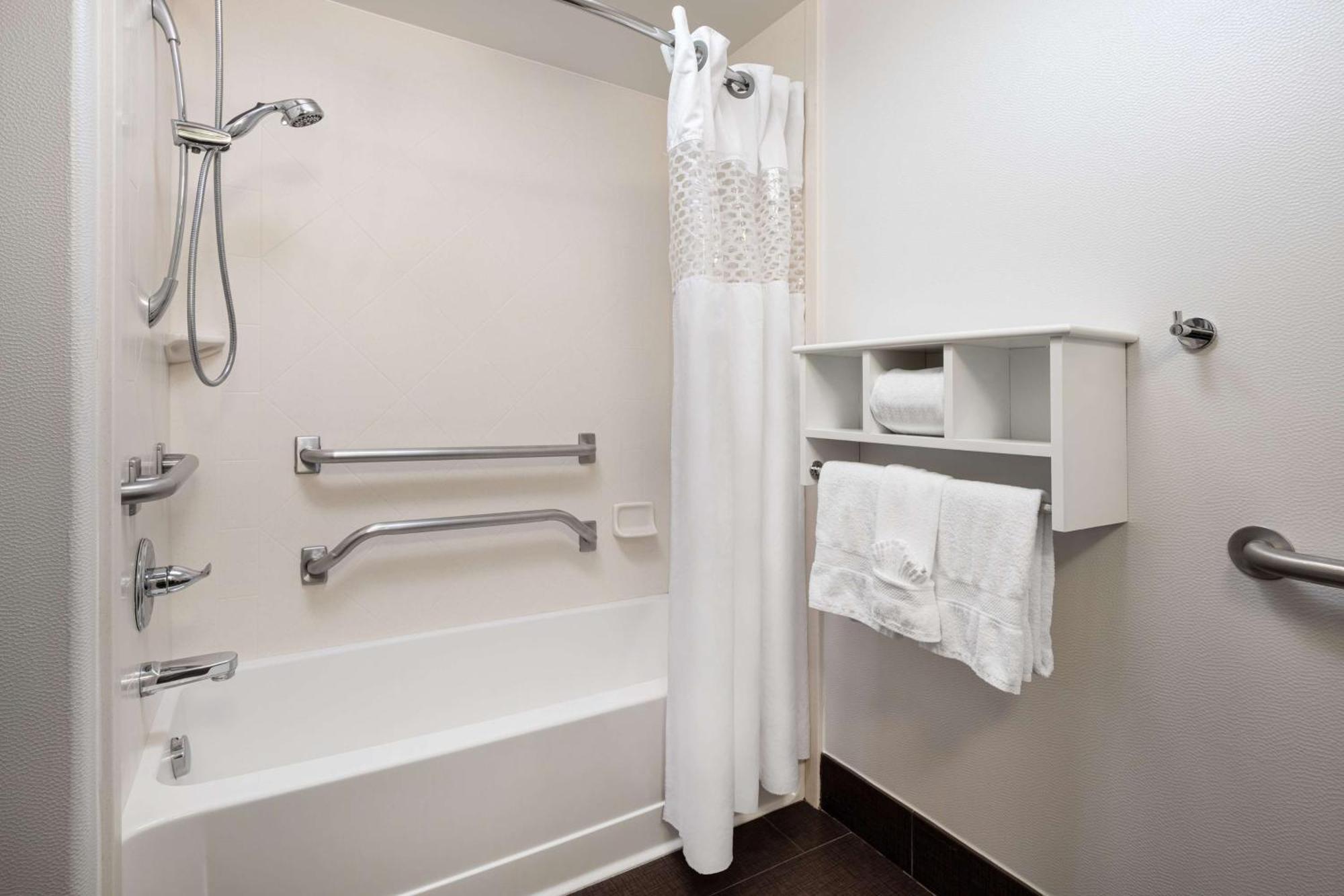 Hampton Inn Loveland Dış mekan fotoğraf